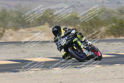 media/Nov-01-2025-CVMA (Sat) [[fc0f7531b8]]/Race 7-Formula Twins-Formula 40 UL/